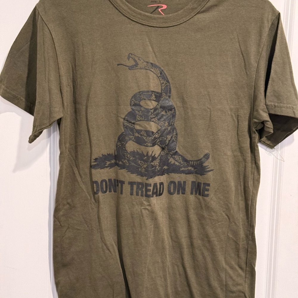 Source Unknown Snake Graphic Tee - Olive
